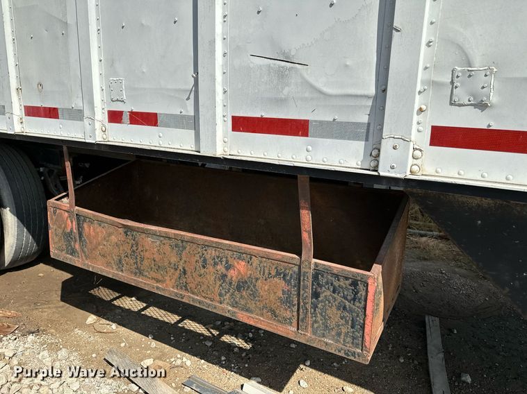 image for item NX9710 1971 Trailmobile A31A-1SAW  dry van trailer