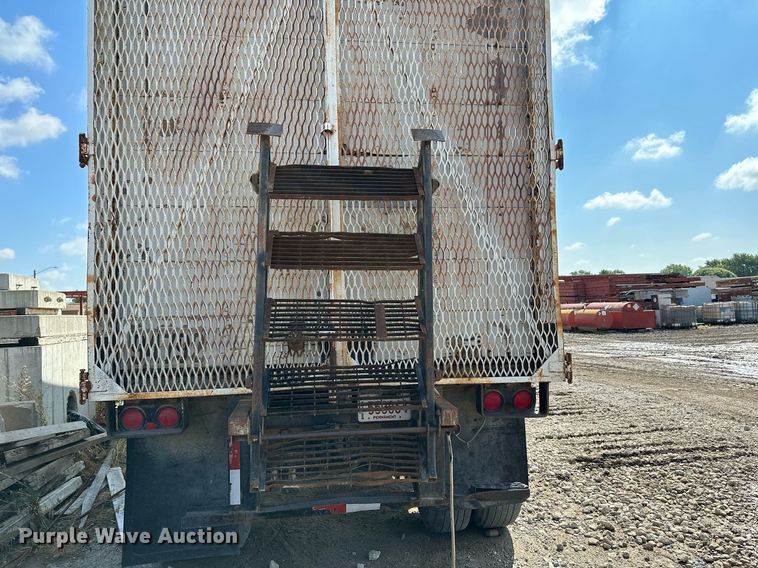 image for item NX9710 1971 Trailmobile A31A-1SAW  dry van trailer