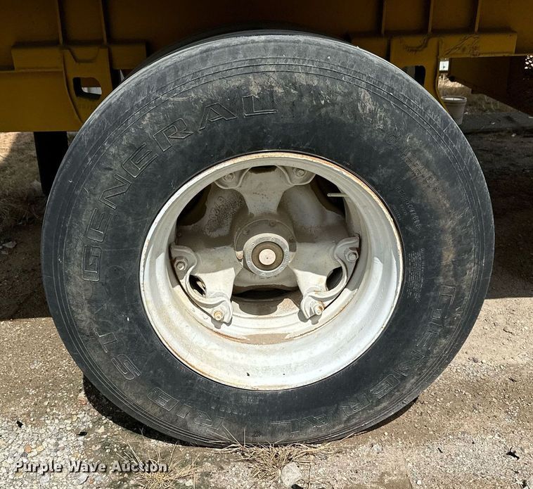 image for item NX9712 1972 Lufkin TFV-1P  dry van trailer