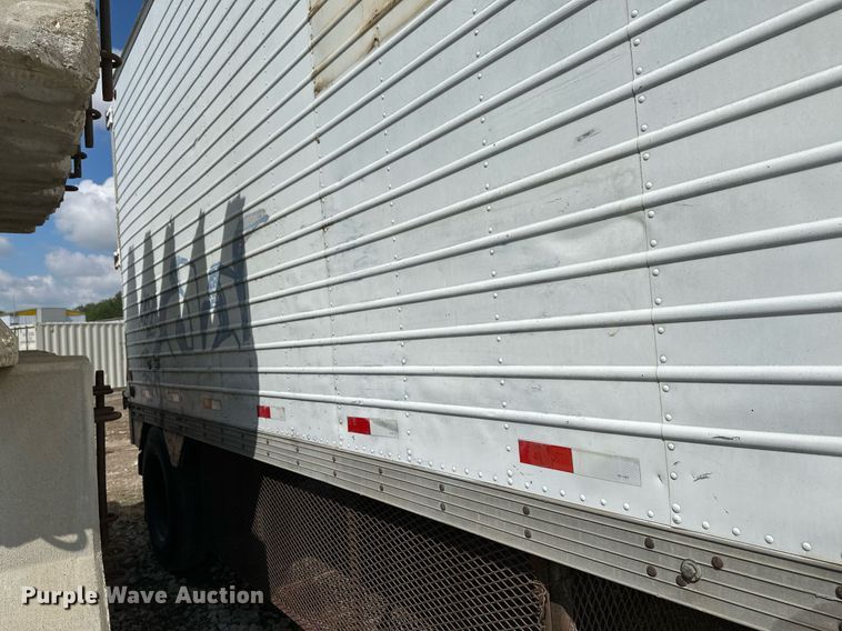 image for item NX9713 1972 Pike  dry van trailer