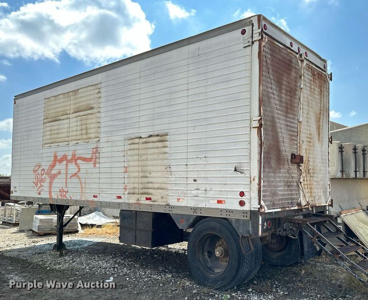 image for item NX9713 1972 Pike  dry van trailer
