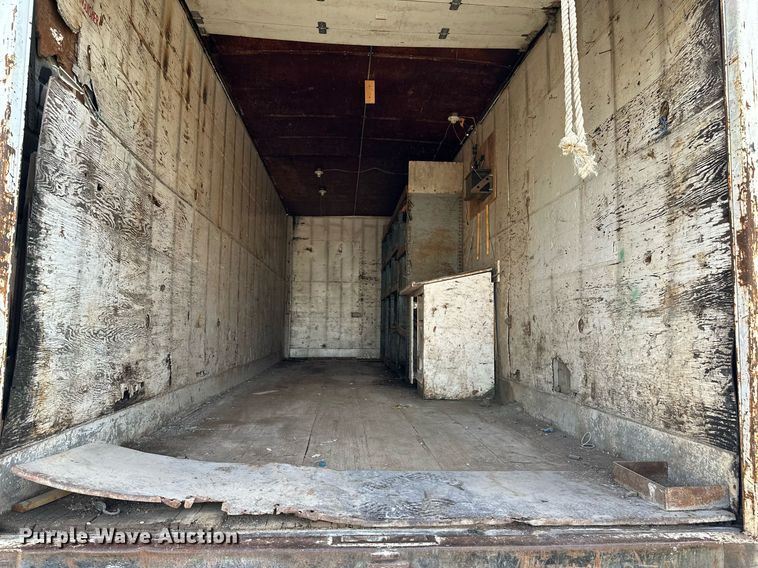 image for item NX9713 1972 Pike  dry van trailer