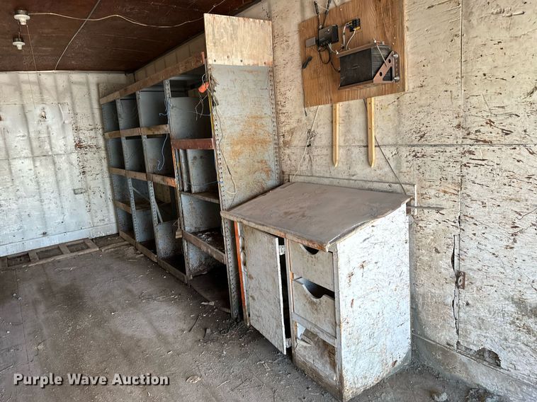 image for item NX9713 1972 Pike  dry van trailer