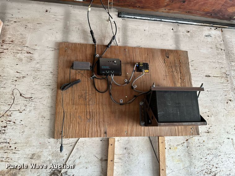 image for item NX9713 1972 Pike  dry van trailer