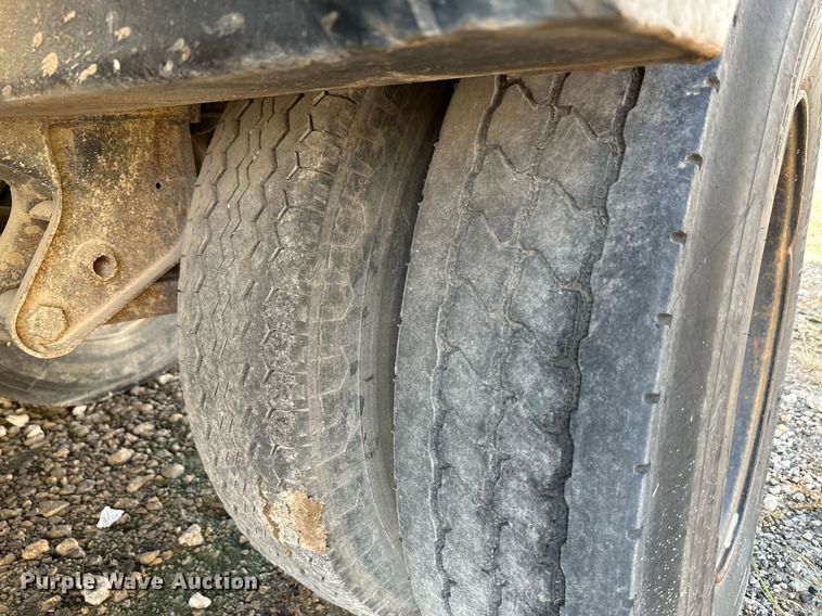 image for item NX9713 1972 Pike  dry van trailer