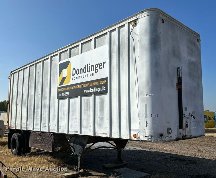 image for item NX9714 1971 Trailmobile A31A-1SAW  dry van trailer