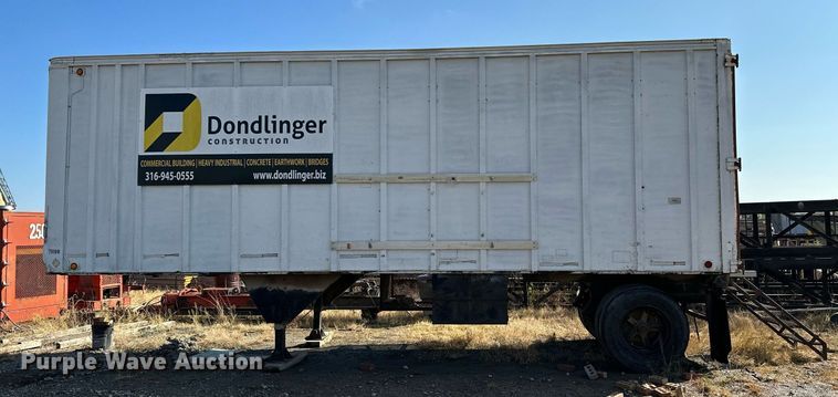 image for item NX9714 1971 Trailmobile A31A-1SAW  dry van trailer