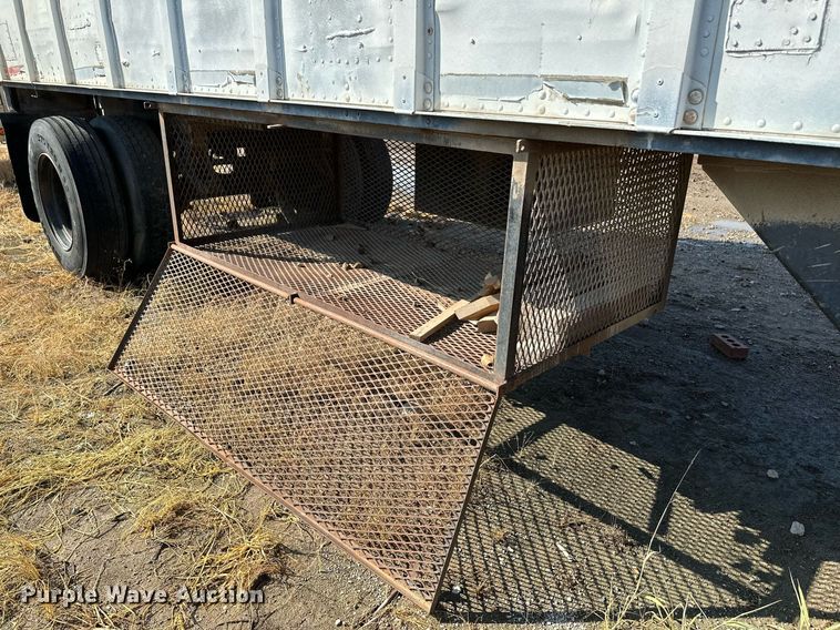 image for item NX9714 1971 Trailmobile A31A-1SAW  dry van trailer