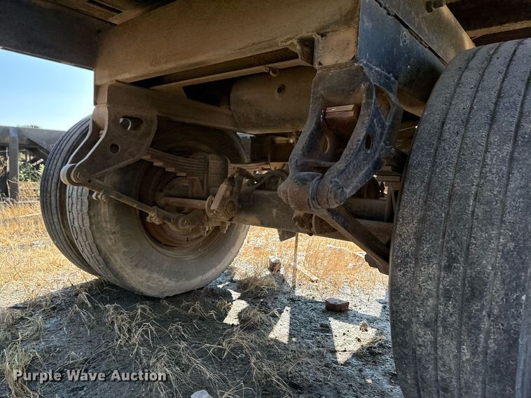 image for item NX9714 1971 Trailmobile A31A-1SAW  dry van trailer