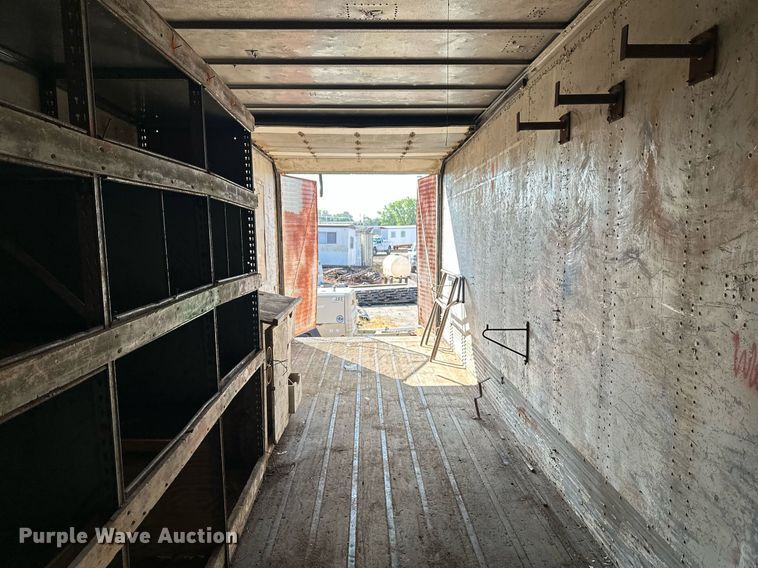 image for item NX9714 1971 Trailmobile A31A-1SAW  dry van trailer