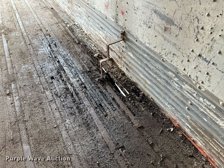 image for item NX9714 1971 Trailmobile A31A-1SAW  dry van trailer