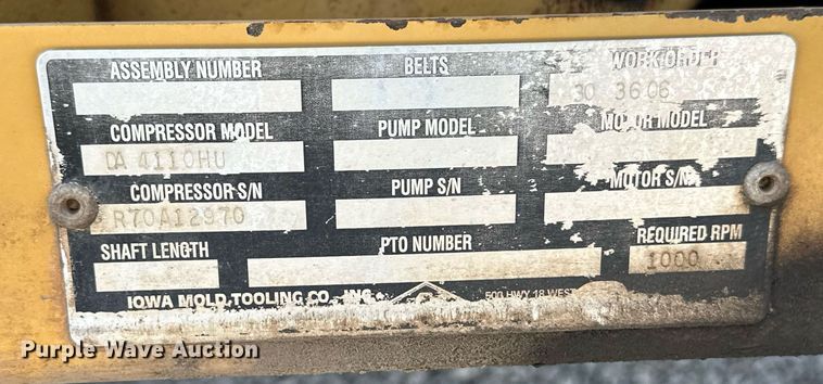 image for item NX9715 1998 Ford F8000  crane truck