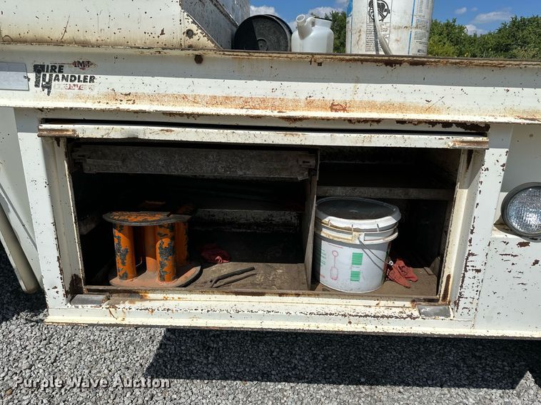 image for item NX9715 1998 Ford F8000  crane truck