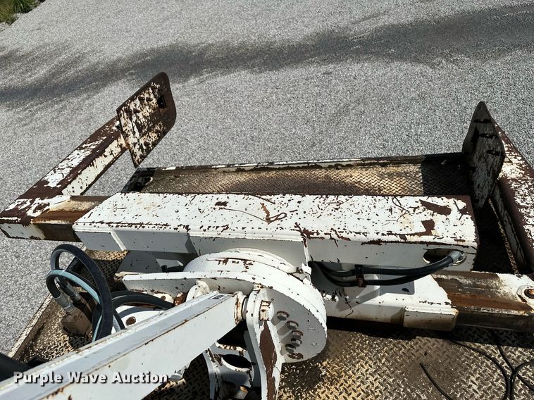 image for item NX9715 1998 Ford F8000  crane truck