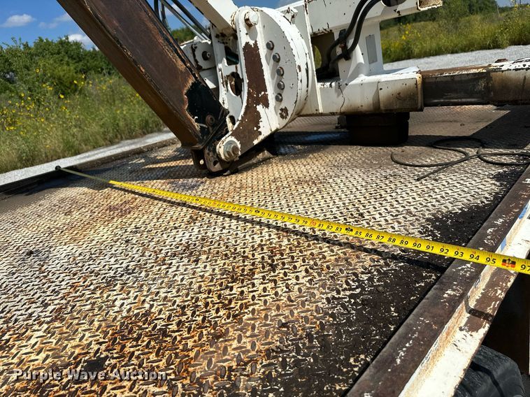 image for item NX9715 1998 Ford F8000  crane truck