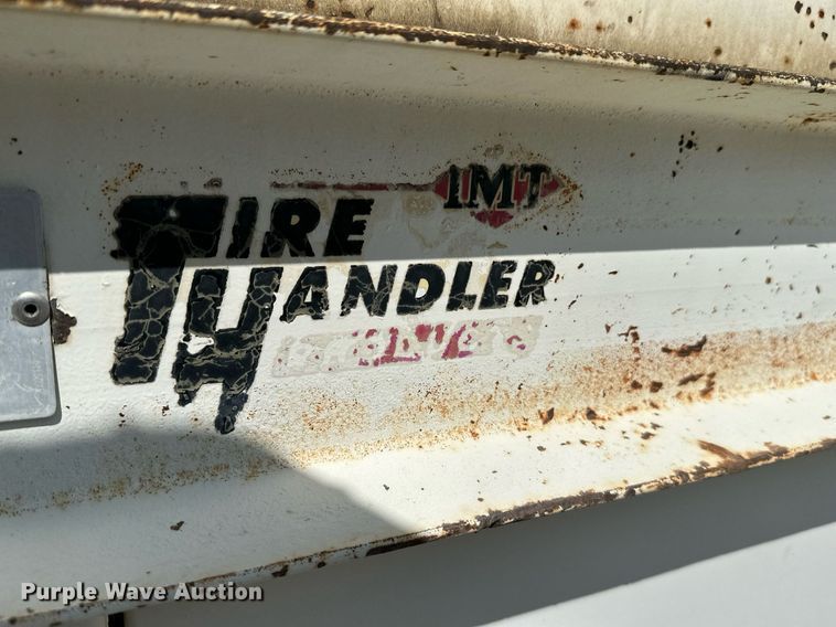 image for item NX9715 1998 Ford F8000  crane truck