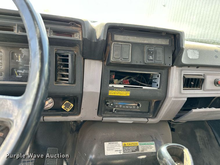 image for item NX9715 1998 Ford F8000  crane truck