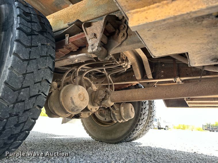 image for item NX9715 1998 Ford F8000  crane truck