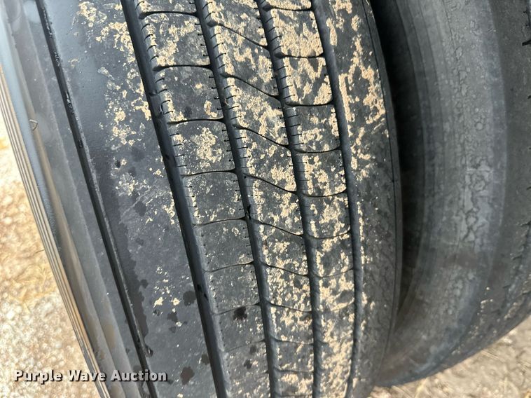 image for item OC9481 2006 Utility  flatbed trailer