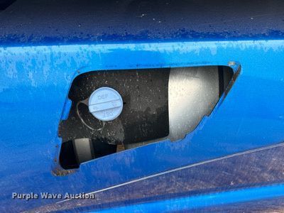 image for item OC9482 2012 Kenworth T600  semi truck