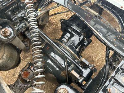 image for item OC9482 2012 Kenworth T600  semi truck