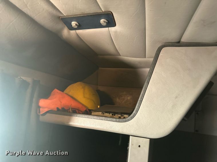 image for item OC9489 2005 Peterbilt 378  semi truck