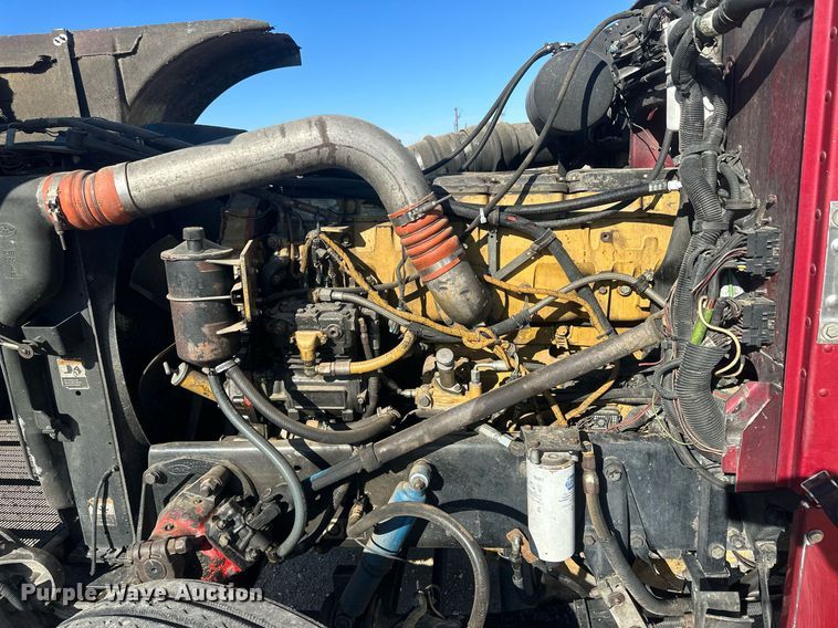 image for item OC9489 2005 Peterbilt 378  semi truck