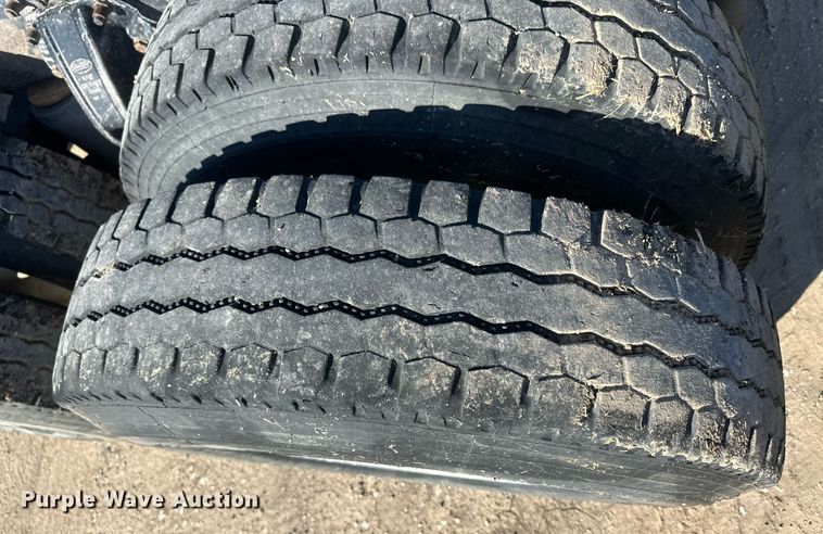 image for item OC9489 2005 Peterbilt 378  semi truck