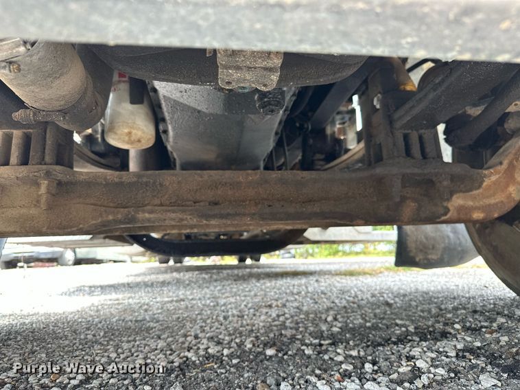 image for item OG9243 1988 Peterbilt 379  semi truck