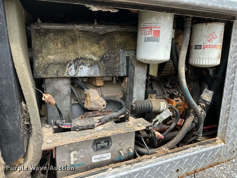 image for item OG9243 1988 Peterbilt 379  semi truck