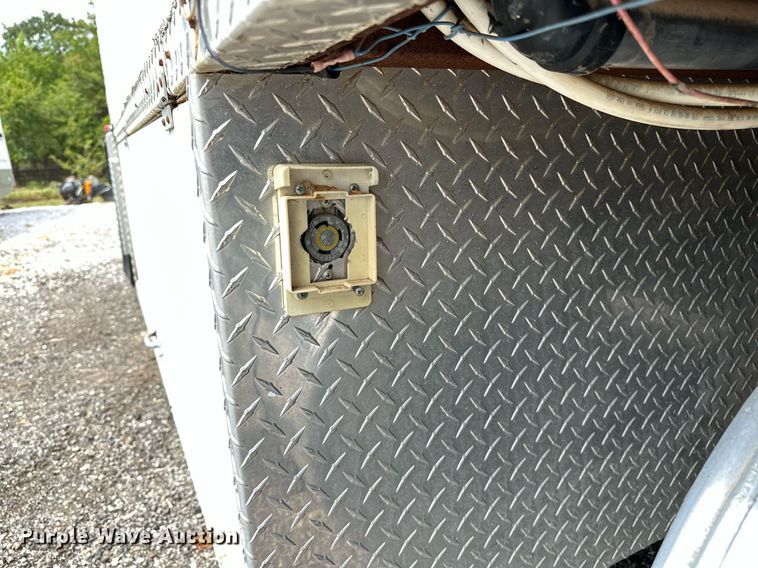 image for item OG9243 1988 Peterbilt 379  semi truck