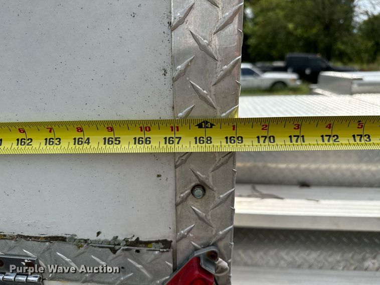 image for item OG9243 1988 Peterbilt 379  semi truck