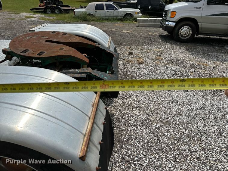 image for item OG9243 1988 Peterbilt 379  semi truck