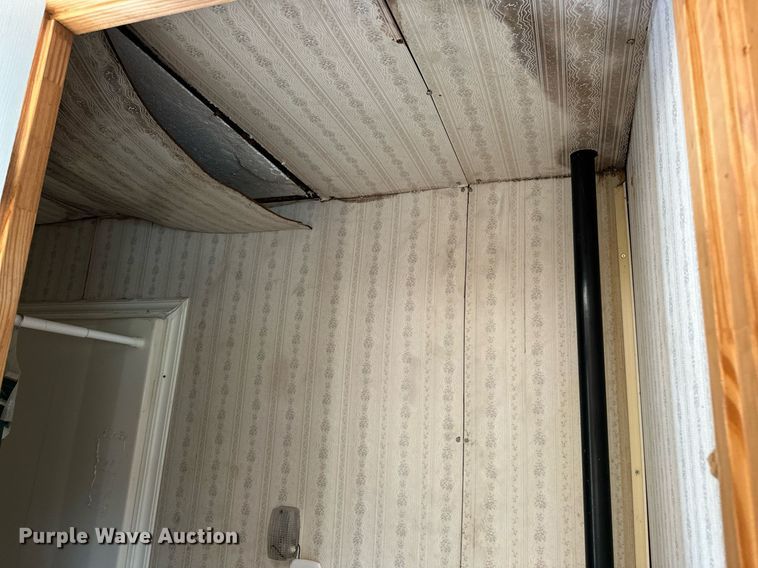 image for item OG9243 1988 Peterbilt 379  semi truck