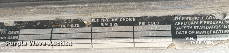 image for item OG9243 1988 Peterbilt 379  semi truck