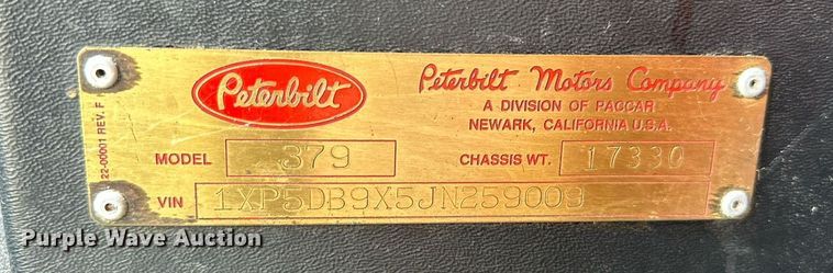 image for item OG9243 1988 Peterbilt 379  semi truck