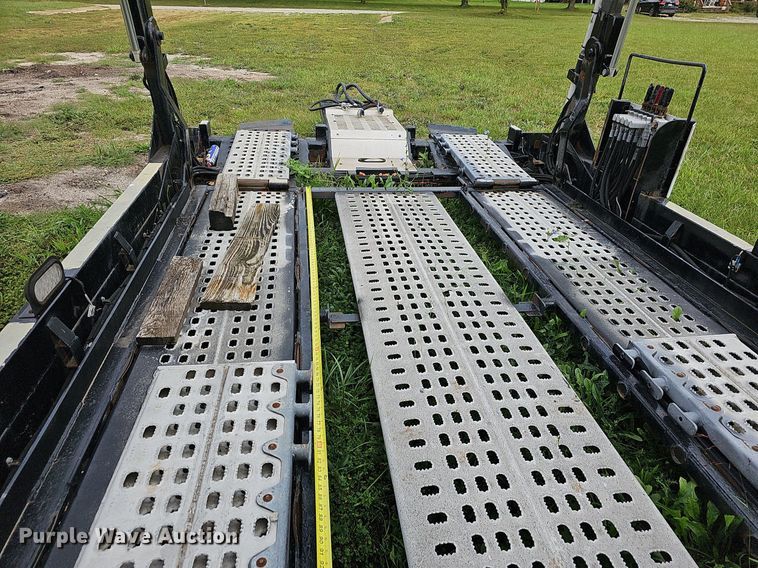 image for item OG9403 2009 Cottrell C-10LTB  car carrier