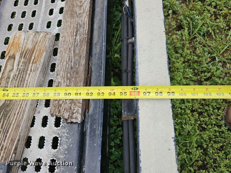 image for item OG9403 2009 Cottrell C-10LTB  car carrier