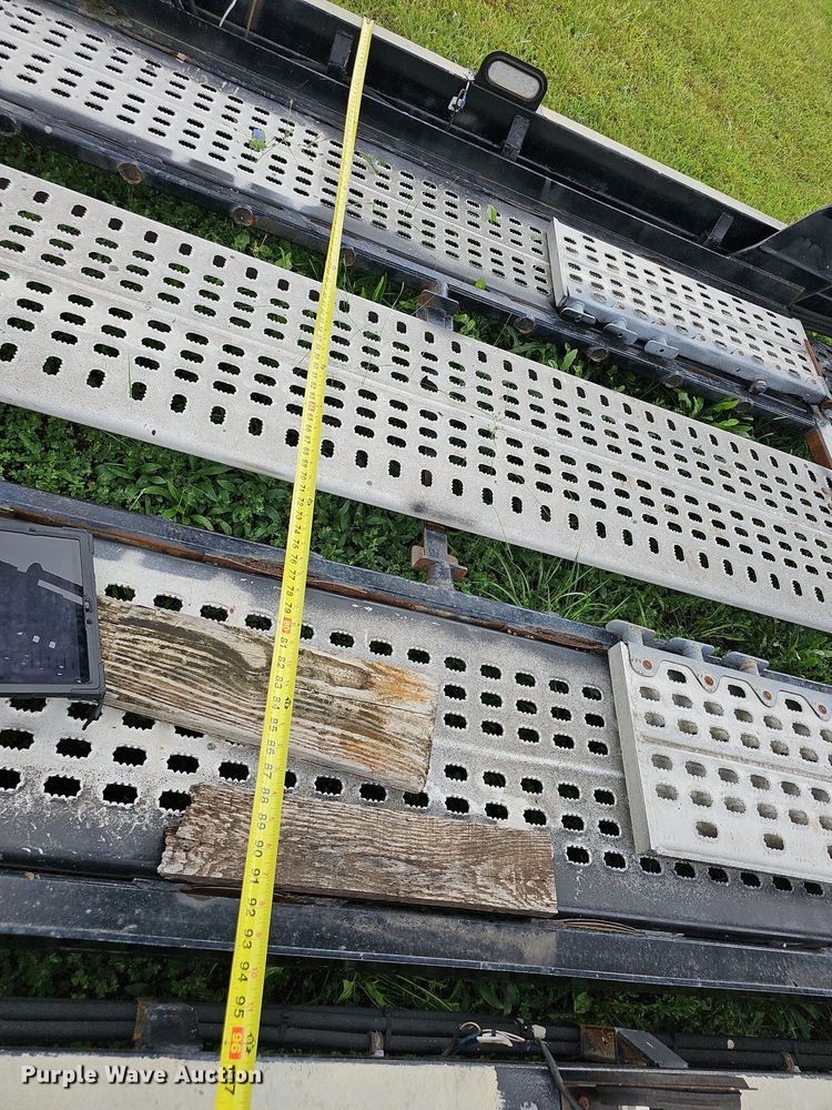 image for item OG9403 2009 Cottrell C-10LTB  car carrier