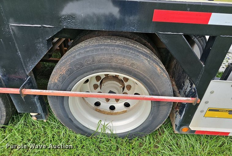 image for item OG9403 2009 Cottrell C-10LTB  car carrier