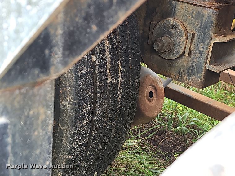 image for item OG9403 2009 Cottrell C-10LTB  car carrier