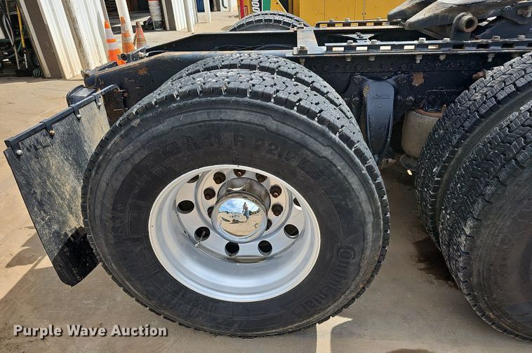 image for item OG9408 2006 Western Star 4900FA  semi truck