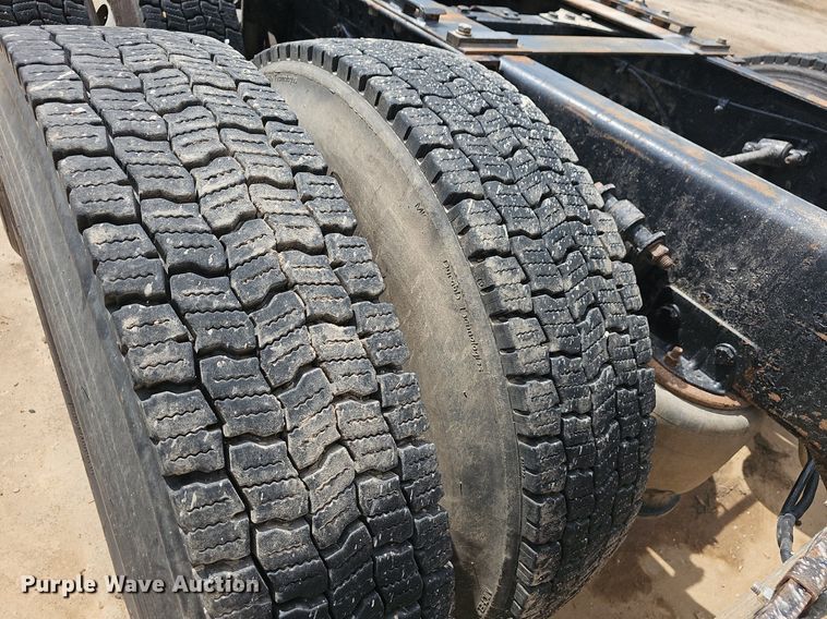 image for item OG9408 2006 Western Star 4900FA  semi truck