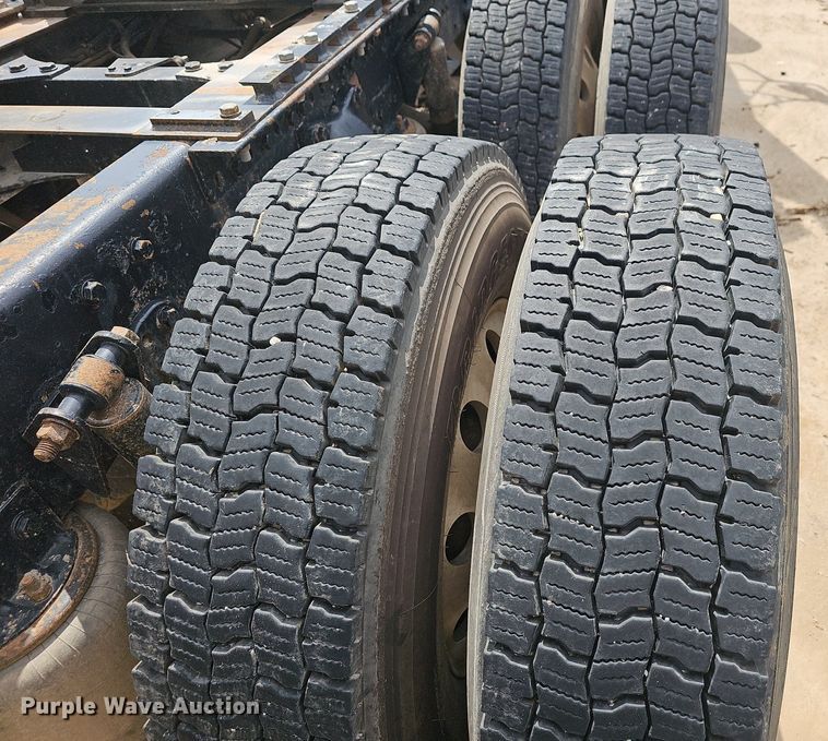 image for item OG9408 2006 Western Star 4900FA  semi truck