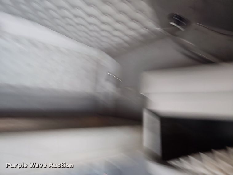 image for item OG9440 2013 Kenworth T660  semi truck