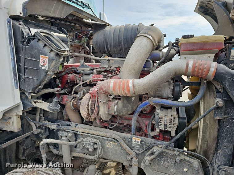 image for item OG9440 2013 Kenworth T660  semi truck