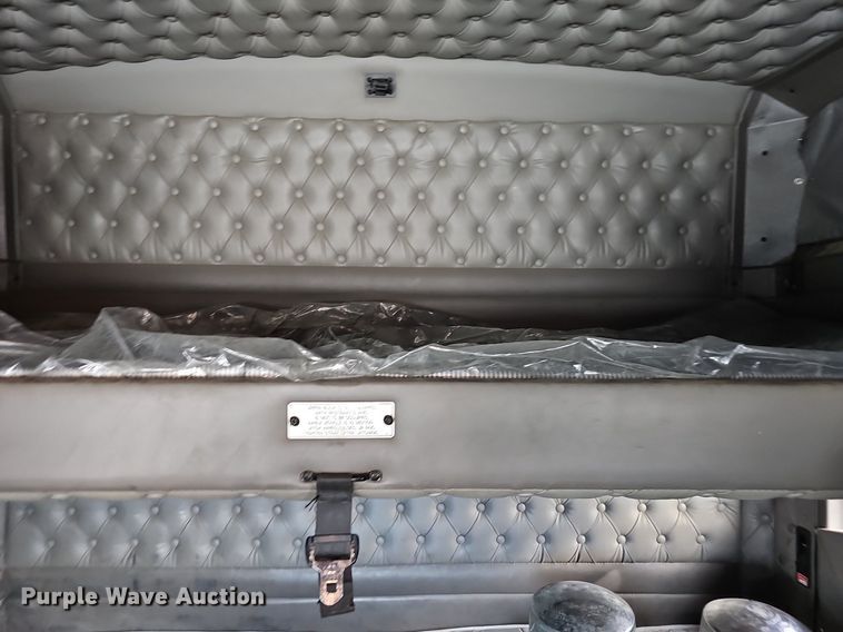 image for item OG9443 2012 Kenworth T660  semi truck