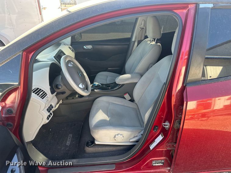 image for item DH1848 2012 Nissan Leaf