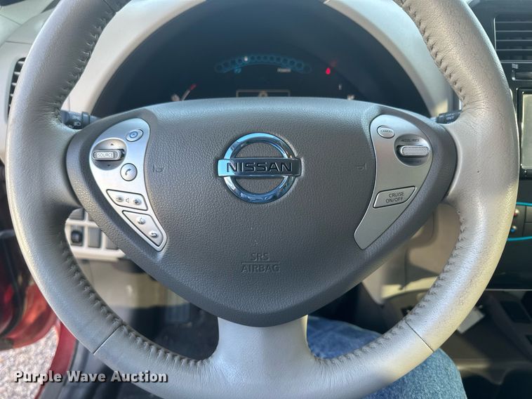 image for item DH1848 2012 Nissan Leaf