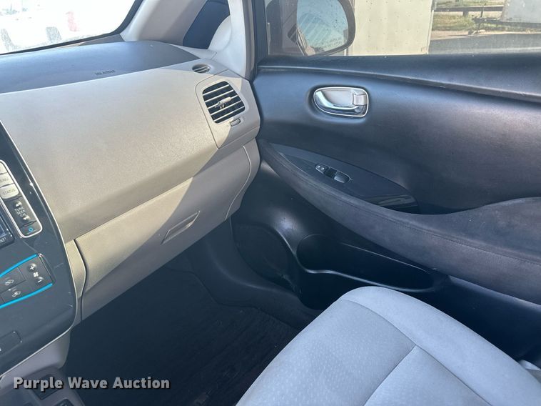 image for item DH1848 2012 Nissan Leaf